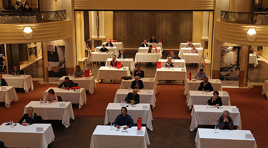 Die allererste Pressekonferenz - Fortbildungsveranstaltung im Hotel Bayerischer Hof nach den Covid Beschränkungen fand am 15.06.2020 für Kitzbühel Tourismus statt (©Foto: Martin Schmitz)